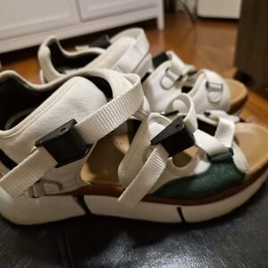 Chloe White and Green Sandals